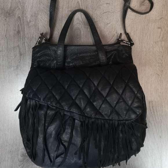 Vintage Fringed Crossbody Leather Saddle Bag - Picture 2 of 6